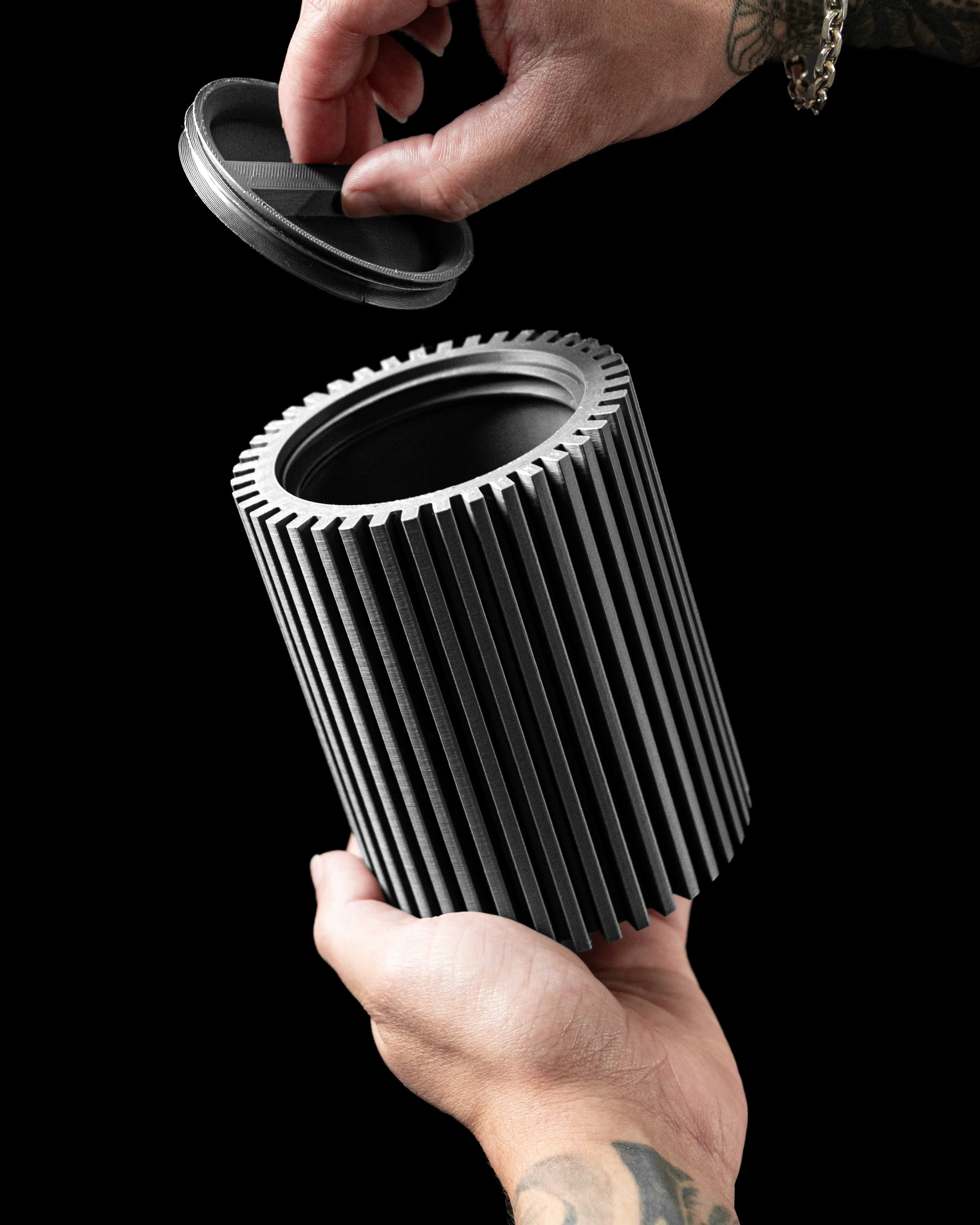 Uzavíratelný box Striped