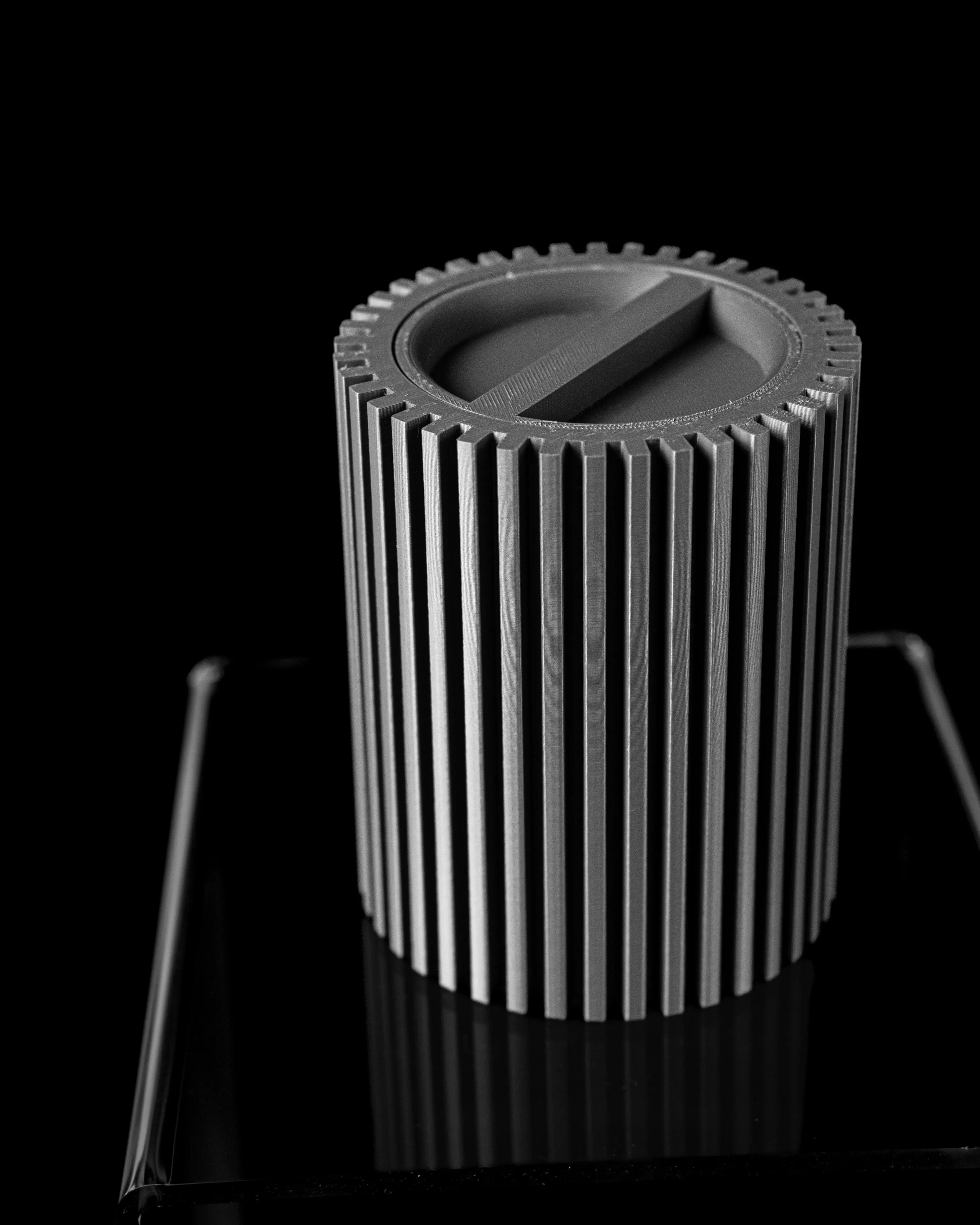 Uzavíratelný box Striped